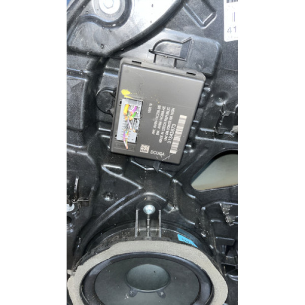 Módulo Porta Traseira Direita (31343873) Volvo V40 2013/2020