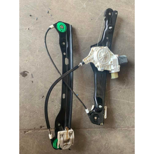 Máquina De Vidro Elétrico Dianteira Direita Bmw 320 2011