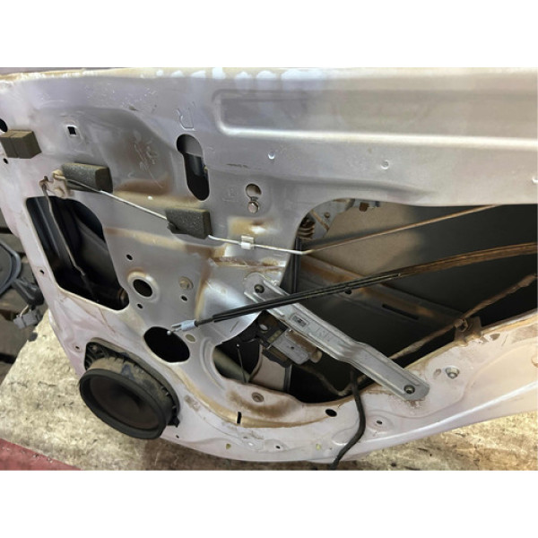 Máquina Vidro Traseira Direita Chevrolet Sonic Sedan