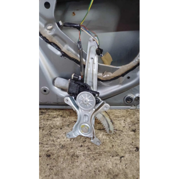 Máquina De Vidro Porta Traseira Direita Suzuki S-cross 2016