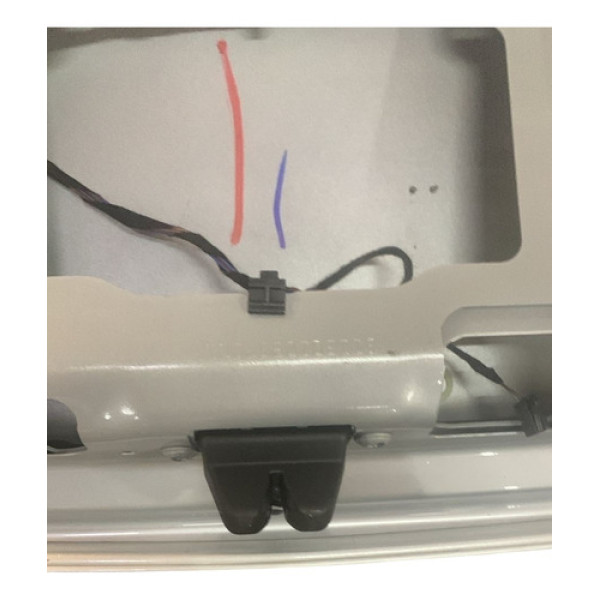 Fechadura Tampa Traseira Mercedes C180 2015/2020