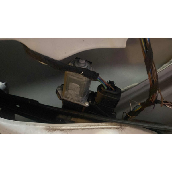 Máquina De Vidro Elétrica T.e Bmw X1 2013