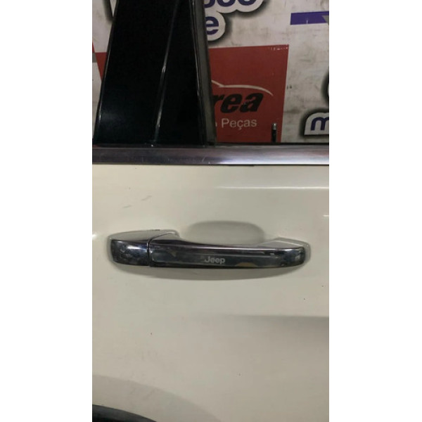 Maçaneta Externa Porta T.d Jeep Gran Cherokee 2011/2014 Prateado Traseira