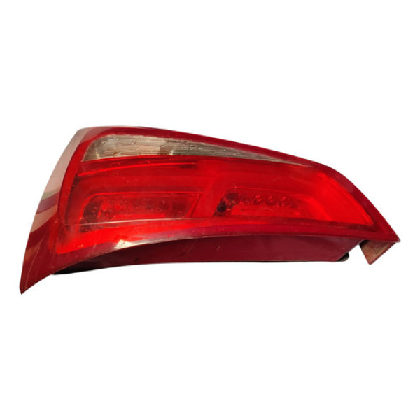 Lanterna Traseira Esquerda Audi A1 2011/15 Esquerdo/motorista Vermelho