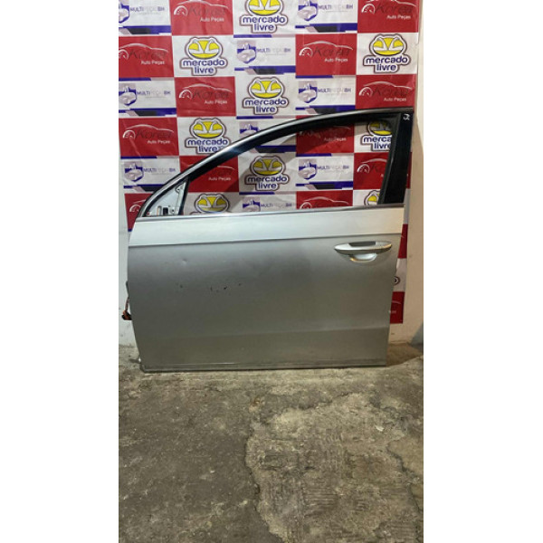 Porta Dianteira Esquerda Volkswagen Passat Tsi 13 C/detalhe