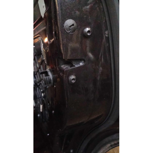 Fechadura Traseira Direita Audi Q7 2010 / 2015