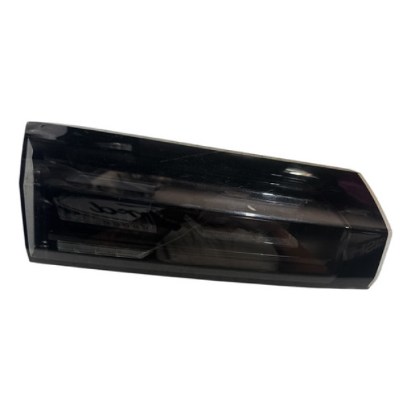 Lanterna Tampa T.e (9850439280) Peugeot 2008 2023/2026 Esquerdo/motorista Preto