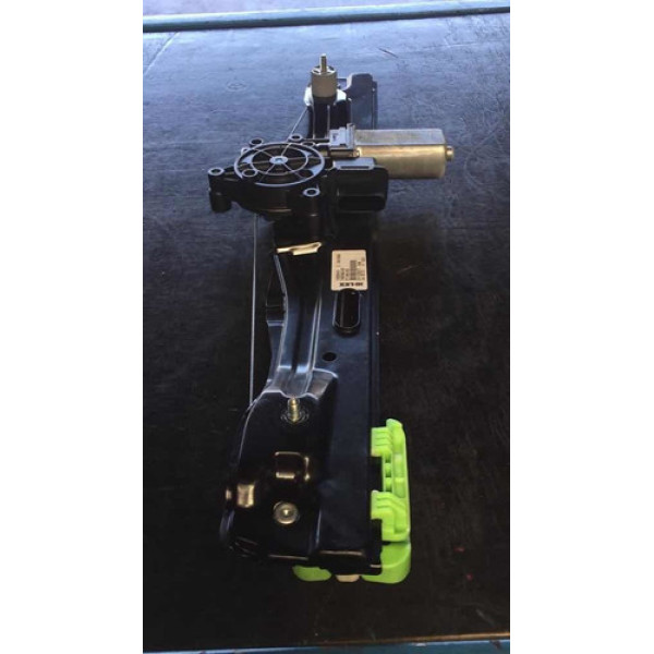 Máquina De Vidro Elétrico T.d Bmw X1 2016 / 2020