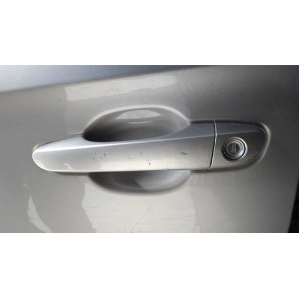 Maçaneta Externa Dianteira Esquerda Hyundai Creta