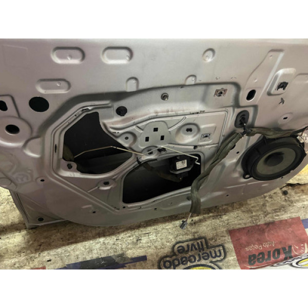 Máquina Vidro Dianteira Esquerda Renault Logan 2015 / 2021