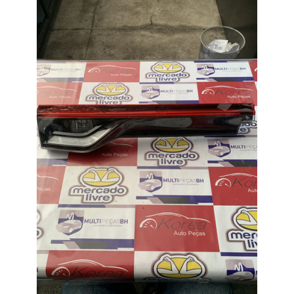 Lanterna Tampa Traseira Esquerda Honda Hrv 2023/2025