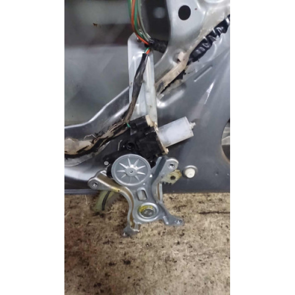 Máquina De Vidro Traseira Esquerda Suzuki S-cross 2016