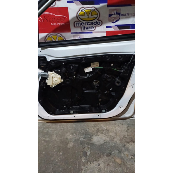 Máquina De Vidro Dianteira Direita Mercedes Glc250 Suv