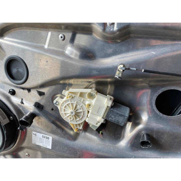 Máquina De Vidro Elétrico D.d Mercedes C180 2008 / 2012