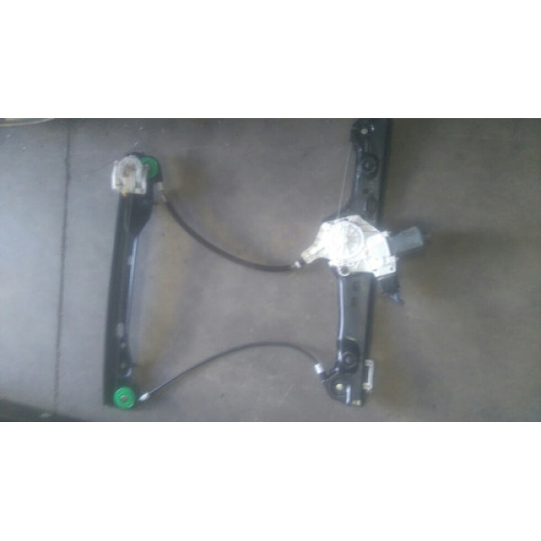 Maquina De Vidro Dianteira Direita Bmw 320 2006 / 2012