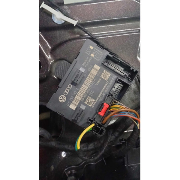 Módulo Porta Dianteira Dir (4f0959792t) Audi Q7 2010 / 2015