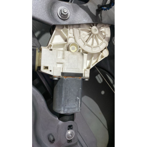 Motor Máquina De Vidro Dianteira Direita Bmw X1 2013