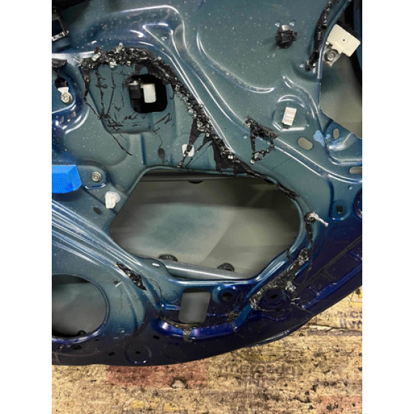 Máquina De Vidro Traseira Direita Nissan Versa 2021 / 2023