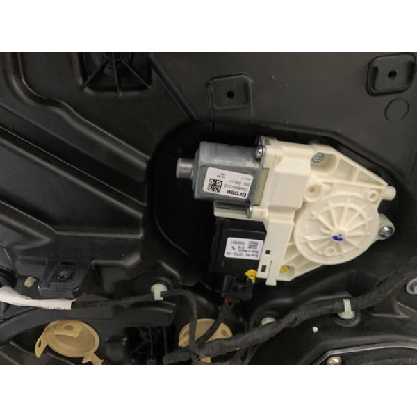 Máquina De Vidro Traseira Esquerda Jeep Compass 2017 / 2021