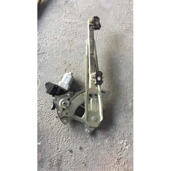 Máquina De Vidro Traseira Direita Nissan Livina