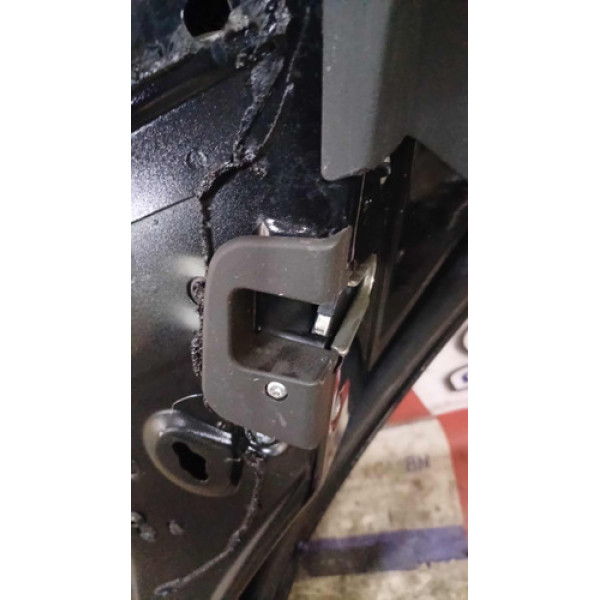 Fechadura Traseira Direita Mercedes C180 2001/2006