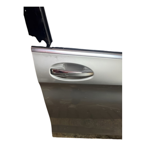 Maçaneta Externa Porta Dianteira Direita Mercedes Glc 220 D