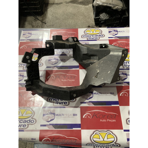 Suporte Farol Direito Fiat Toro