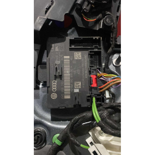 Modulo De Porta Dianteira Direita Audi Q3 2015