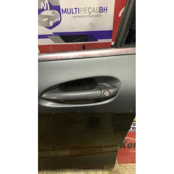 Maçaneta Externa Dianteira Esquerda Mercedes A200 2013/2017