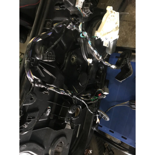 Máquina De Vidro Elétrico Dianteira Esquerda Ford New Fie