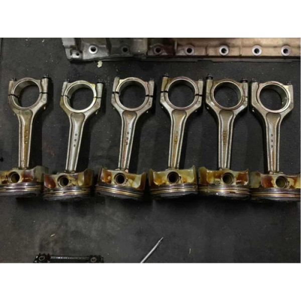 Pistão Com Biela Bmw 325 2011