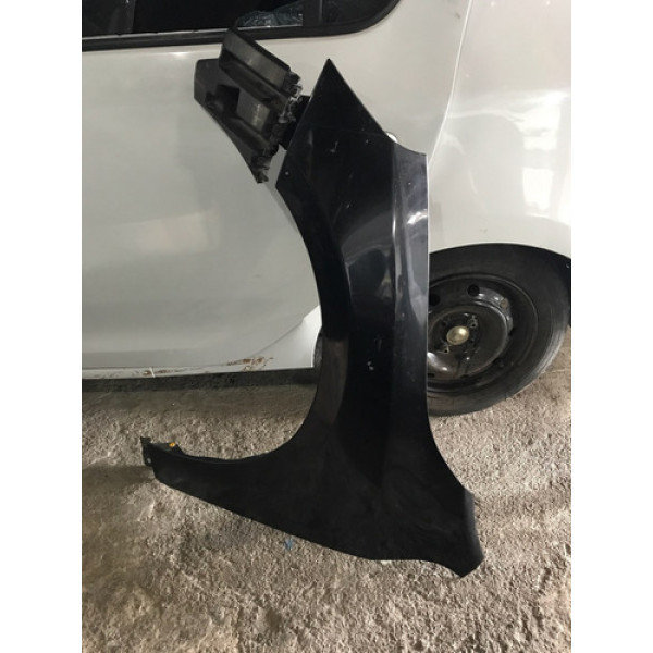 Paralama Esquerdo Volvo V60 2013