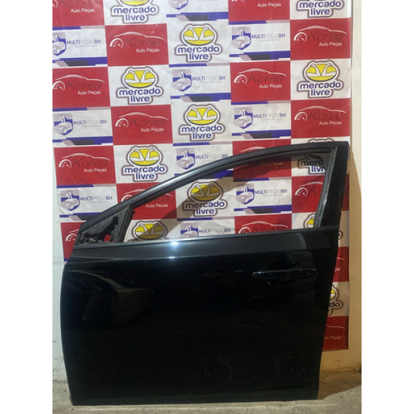 Porta Dianteira Esquerda Volvo V40 2013 / 2021