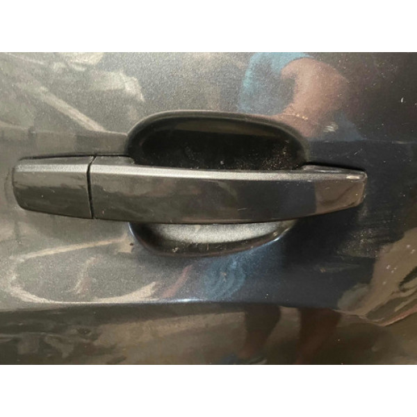 Maçaneta Externa T.d Chevrolet Tracker 2017 / 2019