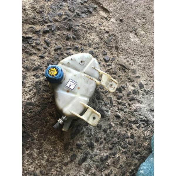 Reservatório De Água Radiador Fiat Linea 1.8 2016