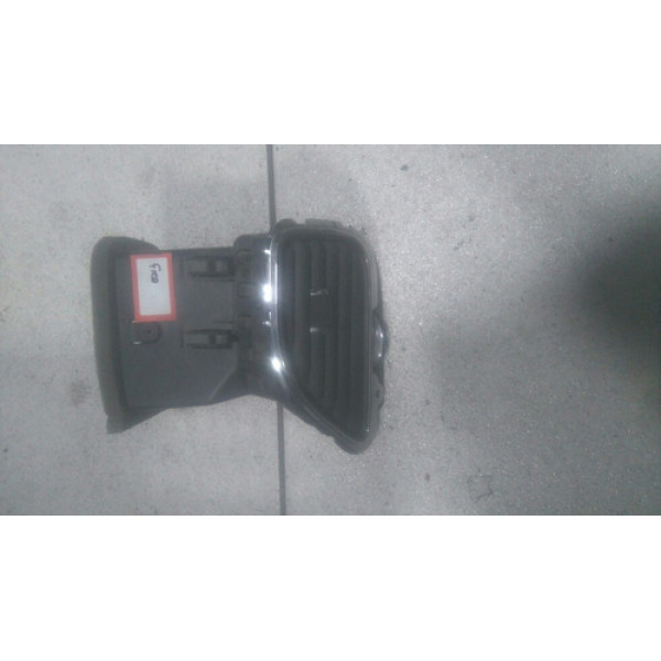 Difusor De Ar Dianteira Direito Fiat Freemont