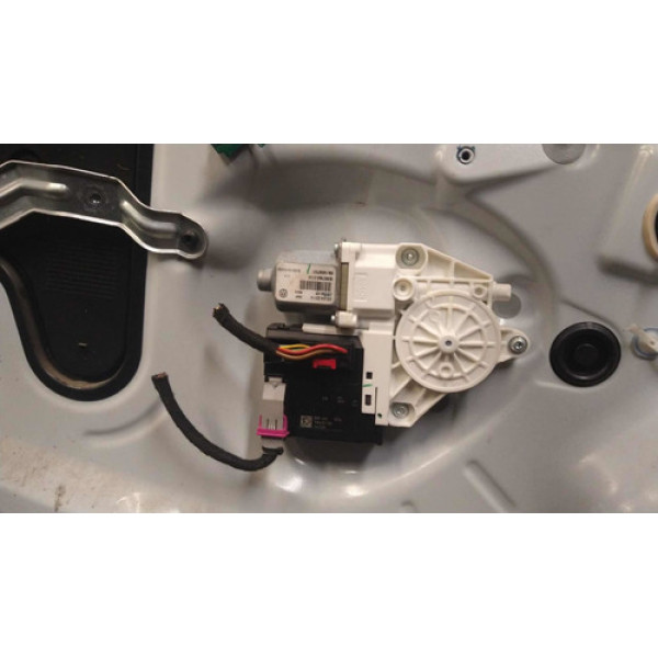 Motor Vidro Elétrico Dianteira Esquerda Vw Jetta 2011 2017