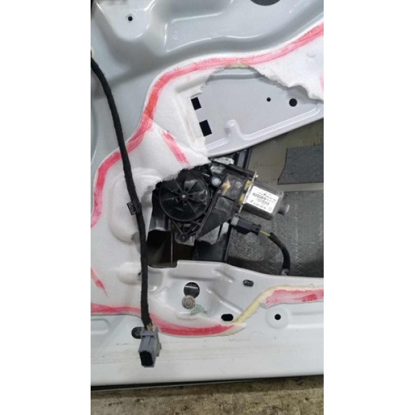 Máquina Vidro Dianteira Direita Peugeot 2008 2019 / 2022